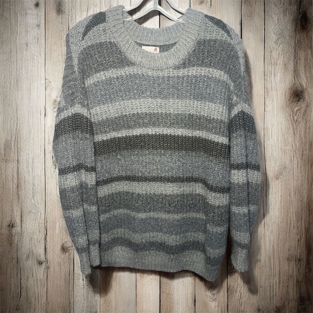 Women's Gray Striped SO Sweater Size Small